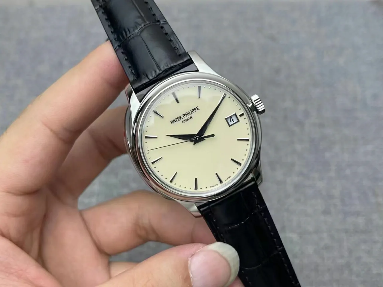 ZF百達翡麗古典表Calatrava 5296G White Dial