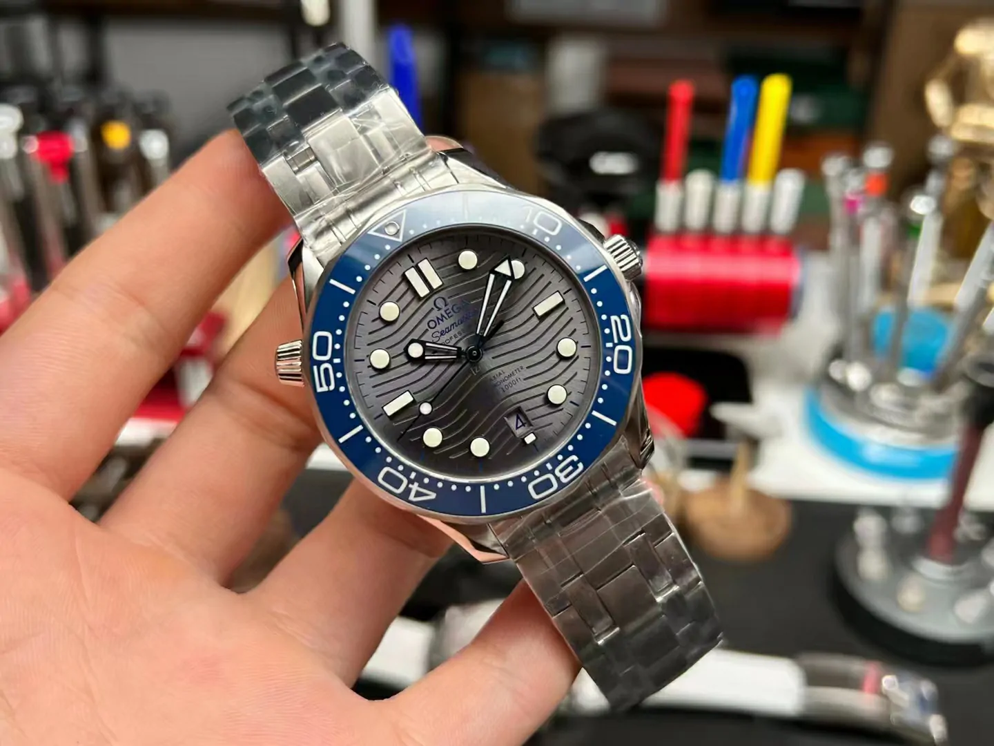 VS海馬Seamaster Diver 300M Blue Ceramic Gray Dial