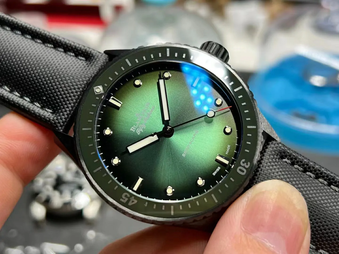 GF極光綠陶瓷Fifty Fathoms Bathyscaphe Ceramic Green A1315