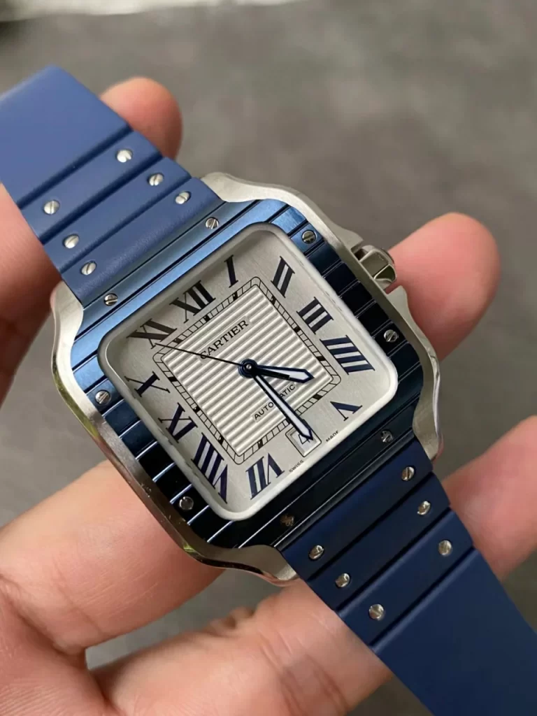 GF桑托斯Santos De Cartier 40mm White Dial Blue Bezel Rubber Strap