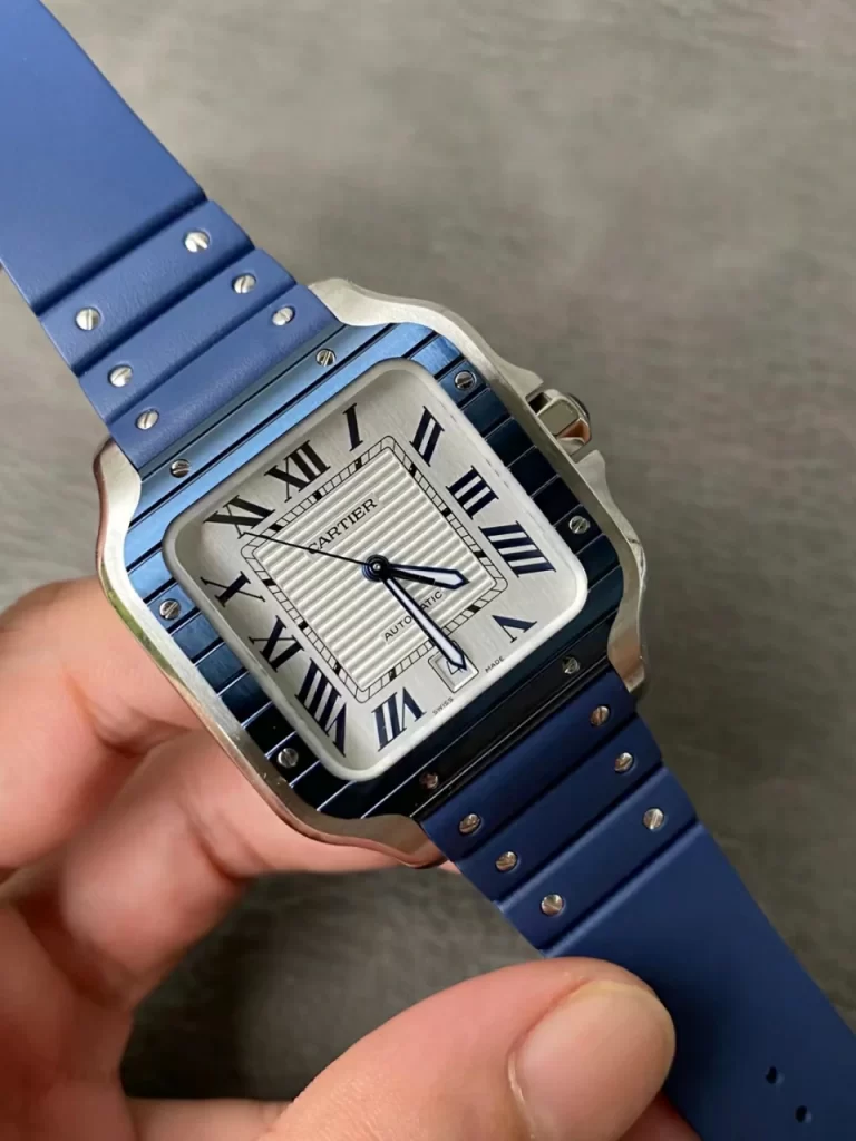 GF桑托斯Santos De Cartier 40mm White Dial Blue Bezel Rubber Strap