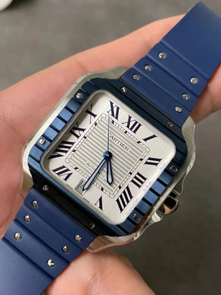 GF桑托斯Santos De Cartier 40mm White Dial Blue Bezel Rubber Strap