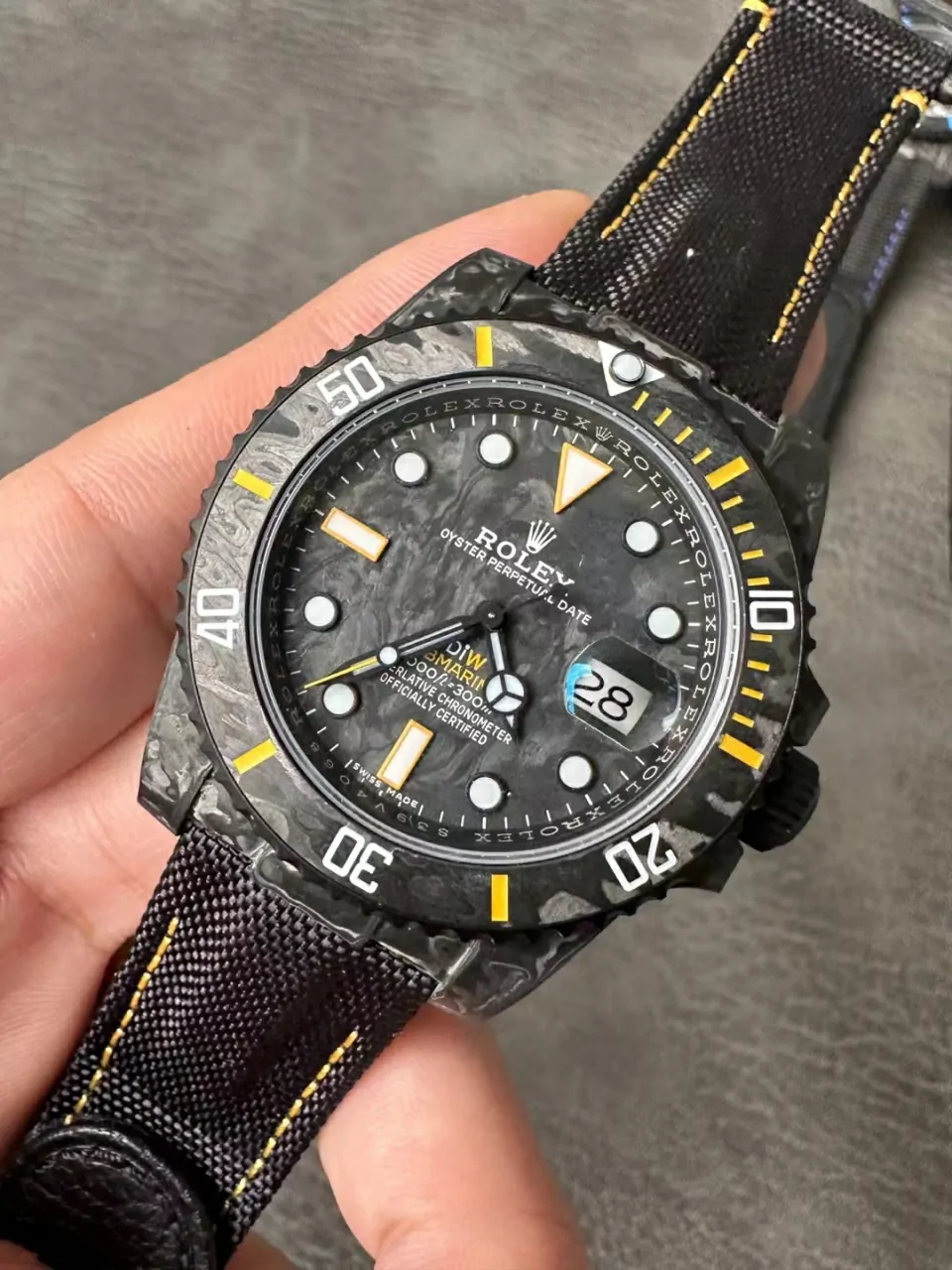 VS碳纤维Submariner DIW Carbon Yellow Element