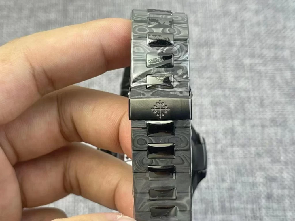 DIWF鹦鹉螺碳纤维Nautilus 5711 DIW Carbon Carbon Bracelet