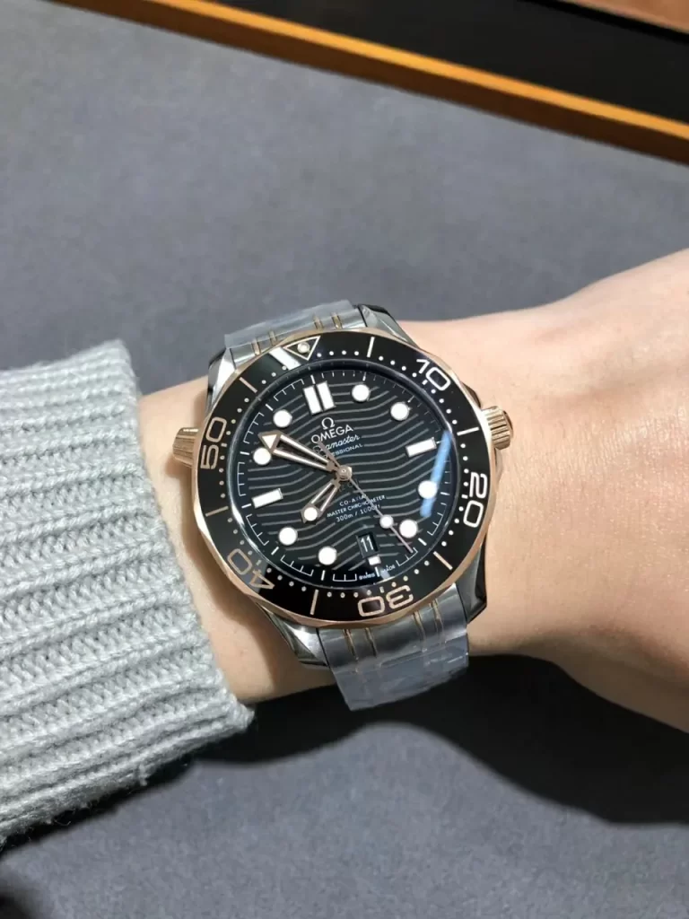 VSF海马间玫瑰金 Seamaster Diver 300M SS/RG  RG Bezel Black Dial