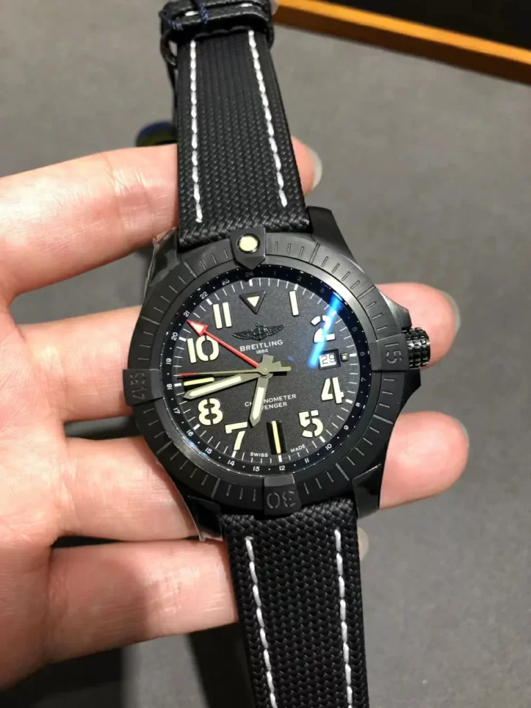 GF复仇者Avenger II Seawolf PVD Black Arabic Dial Nylon Strap