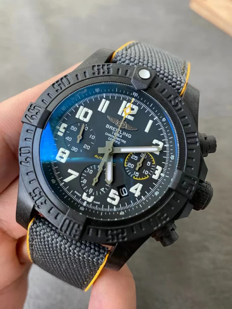 GF百年灵复仇者Avenger Hurricane 45mm Chrono  Black Dial Nylon Strap