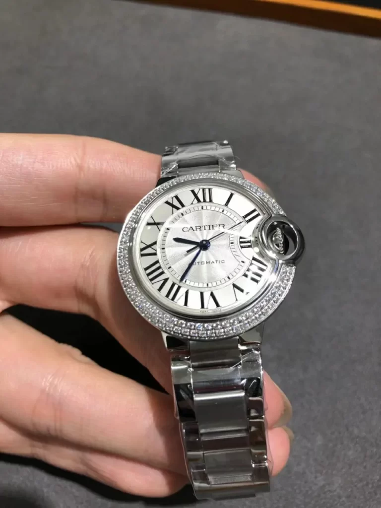 3KF蓝气球自动机芯33mmBallon Bleu 33mm White Dial Diamonds Bezel A076