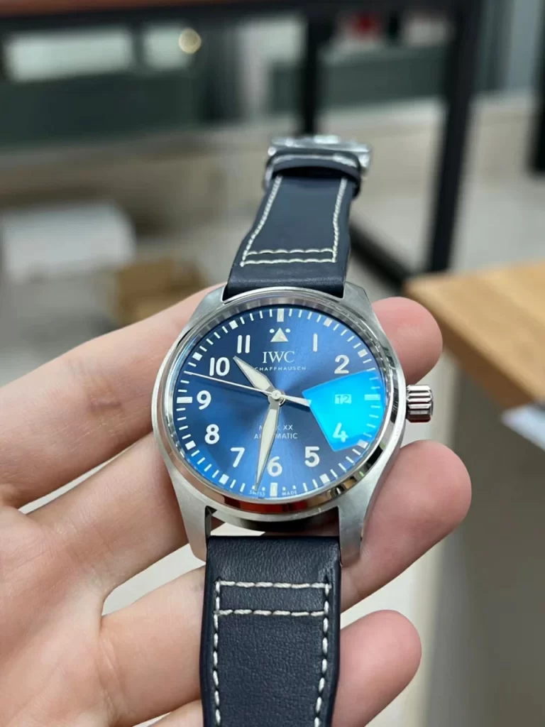 V7F马克二十Mark XX IW328203 Blue Dial Leather Strap