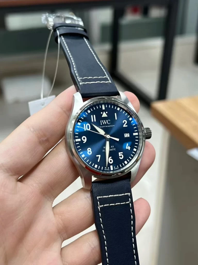 V7F马克二十Mark XX IW328203 Blue Dial Leather Strap