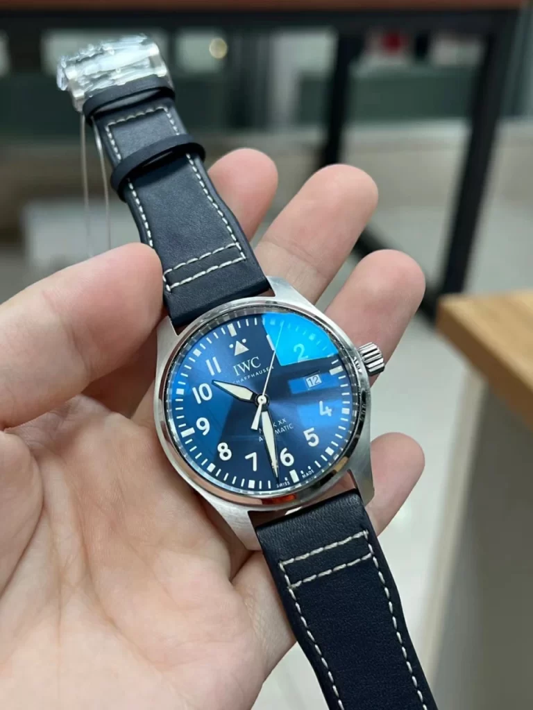 V7F马克二十Mark XX IW328203 Blue Dial Leather Strap