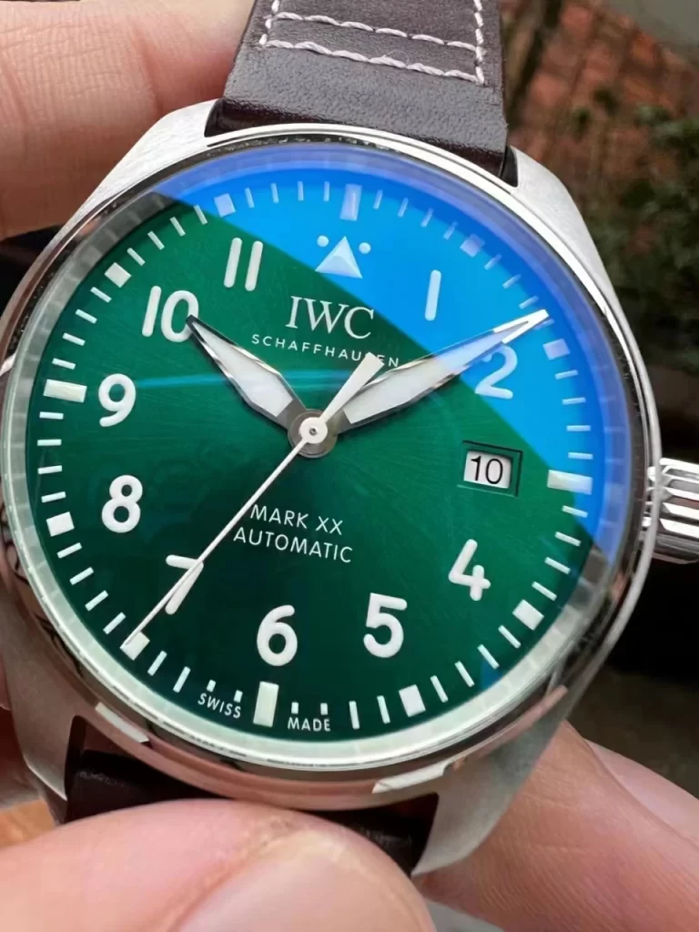 V7F马克二十Mark XX IW328205 Green Dial Leather Strap A2892