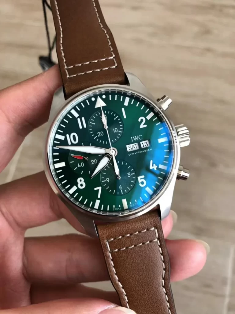 ZF飞行员计时绿盘IWC Pilot Chrono IW377726 Green Dial Leather Strap