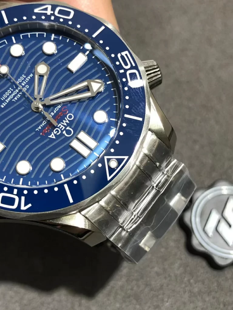 ZF海马 Seamaster Diver 300M Blue Ceramic Blue Dial SS Bracelet 