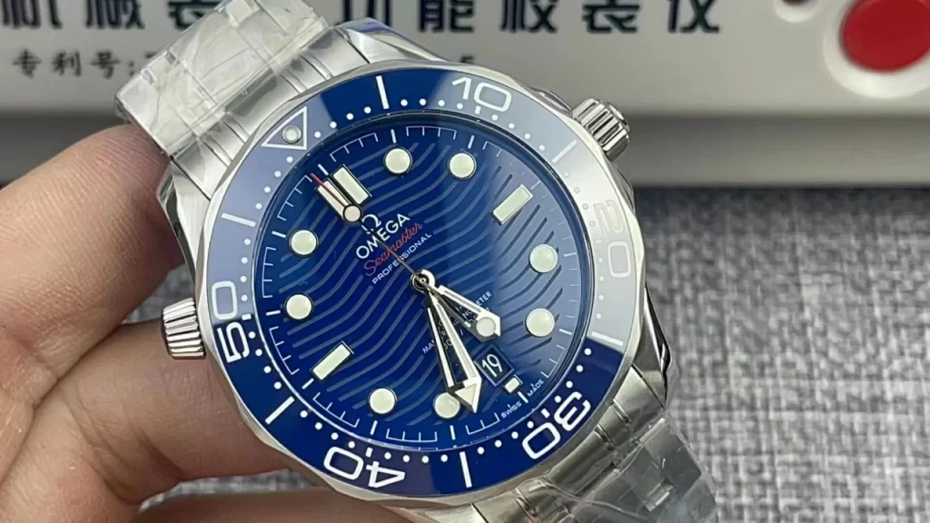 VSF海马Seamaster Diver 300M Blue Ceramic Blue Dial