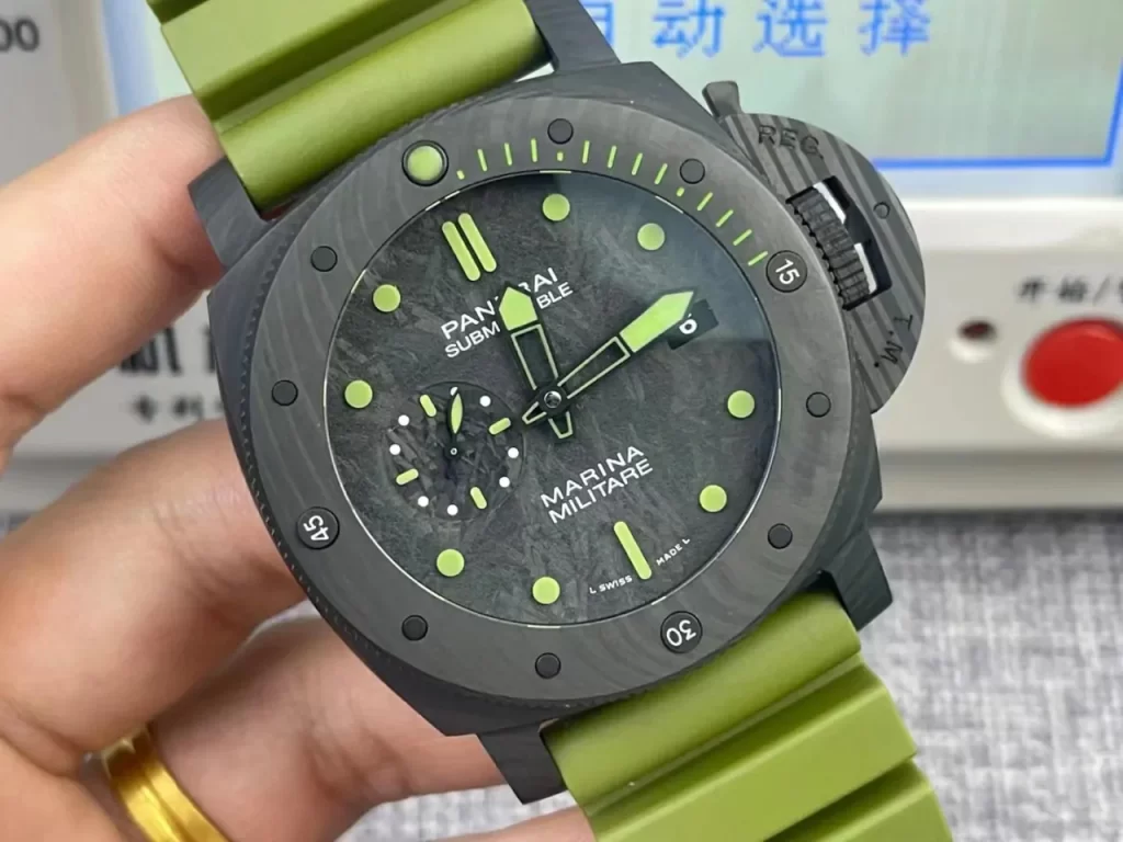 VSF沛纳海碳纤维PAM961 Carbotech Carbon Dial  Green Rubber Strap