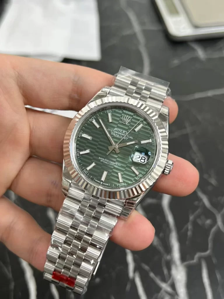 VSF格子绿DateJust 41MM 126334 Green Fluted Dial Jubilee Bracelet 丹东3235