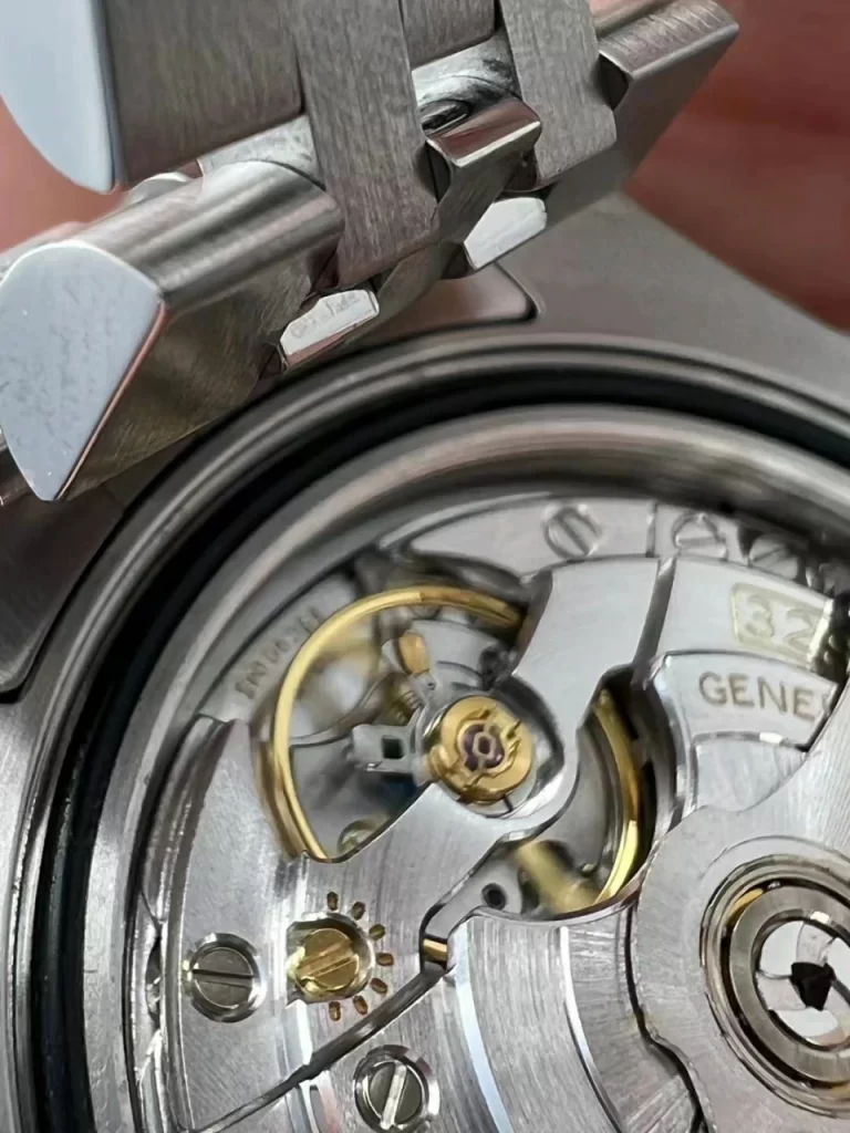 rolex dan dong 3235 Movement