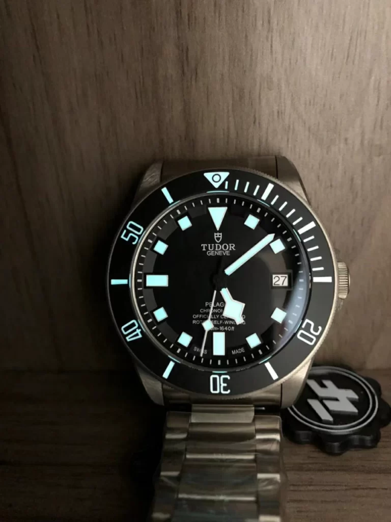 ZF钛金属Pelagos Black 25500TN Titanium Black Dial