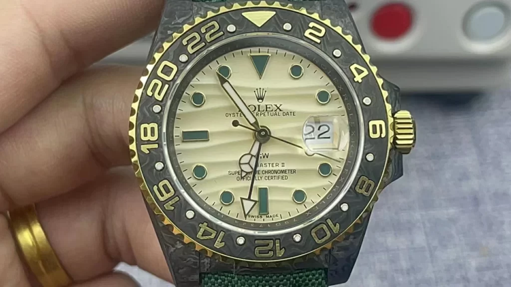 DIWF炭纤维限量GMT Carbon Yellow Dial Green Nylon Strap