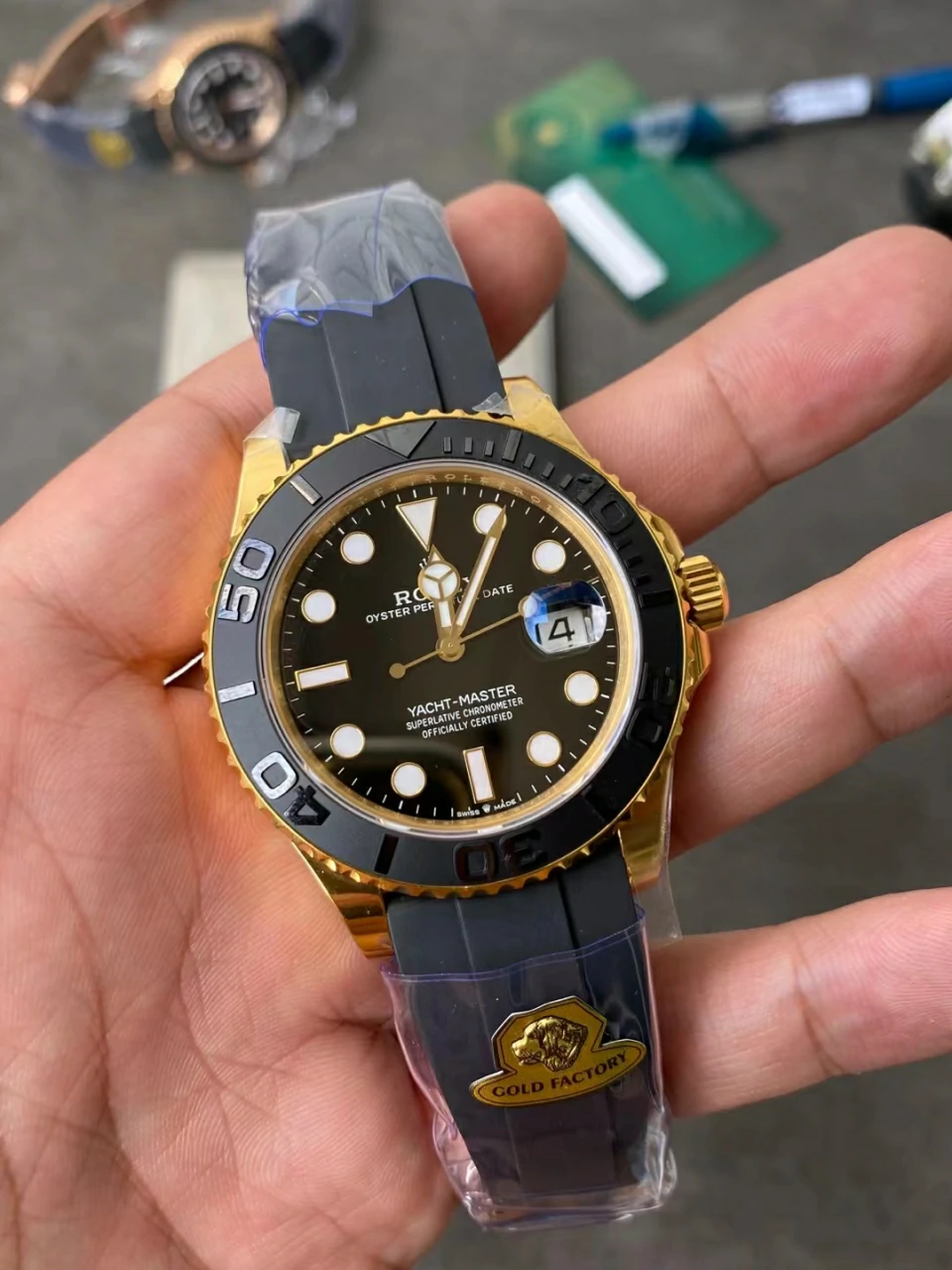 GOLD factory黄金游艇42mm Yacht-Master 226658 Ceramic Bezel Black Dial Tungsten Heavy Version