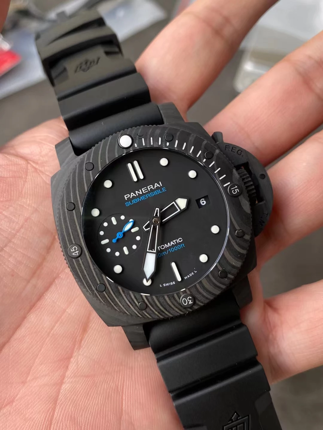 VSF沛纳海Luminor Submersible PAM2231 Carbotech 42mm Black Dial