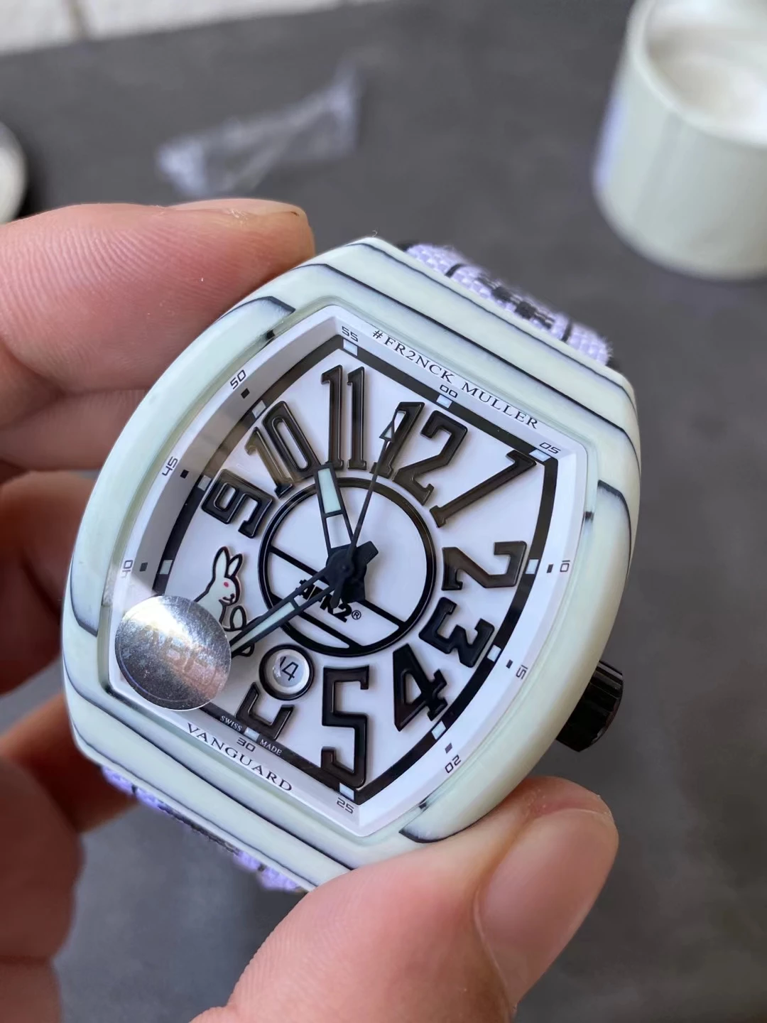 ABF流氓兔Muller Vanguard White Carbon White Dial