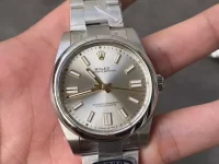 Clean恒动银面41mm Oyster Perpetual 124300 904L Steel Silver Dial