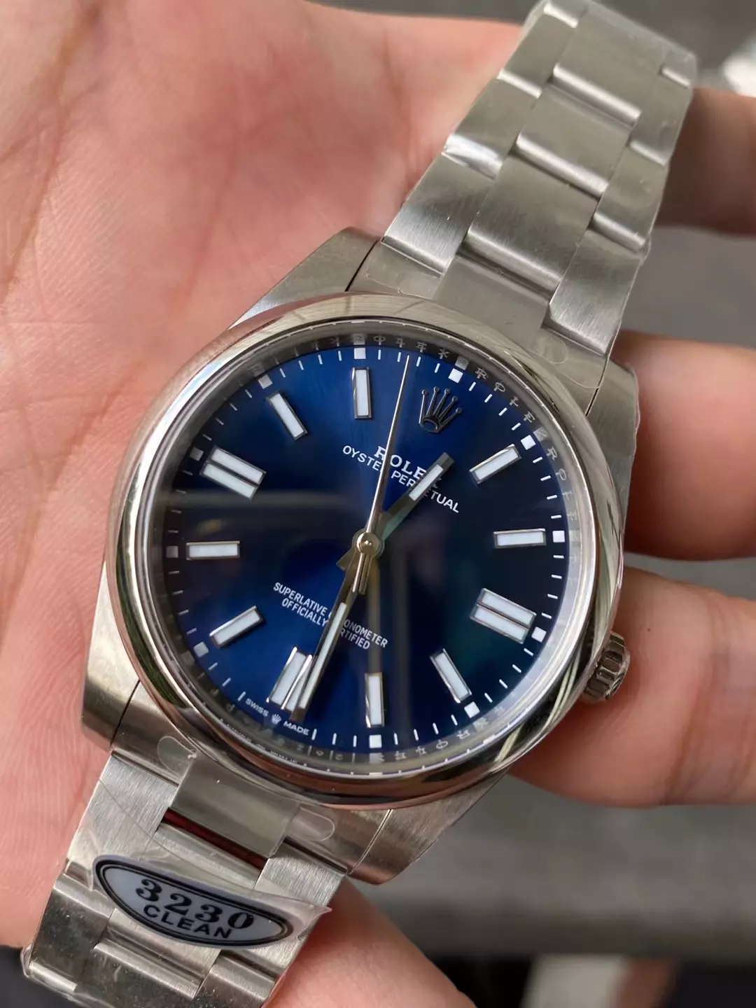 Clean恒动蓝面41mm Oyster Perpetual 124300 904L Steel Blue Dial