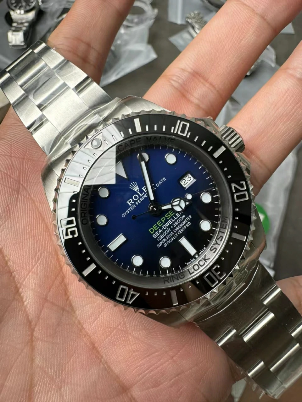 C+factory 渐变鬼王Sea-Dweller 126660 'D-Blue' SH3235