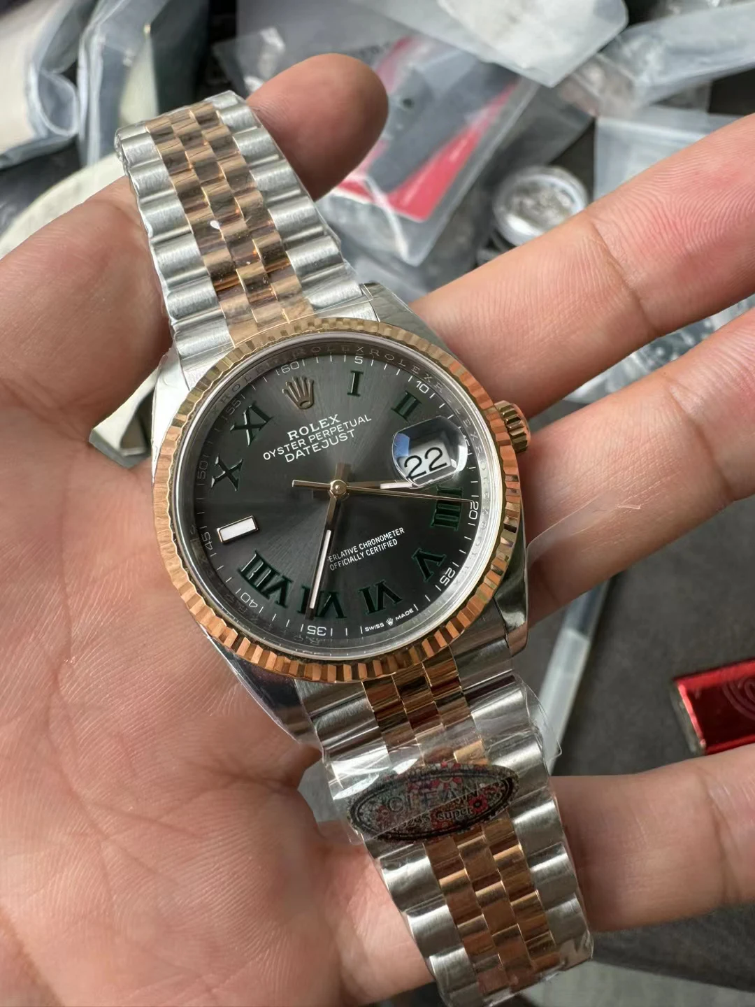 Clean间玫瑰金绿萝DateJust 36mm 126233 Clean  Gray Dial Green Roman SS/RG Jubilee Bracelet