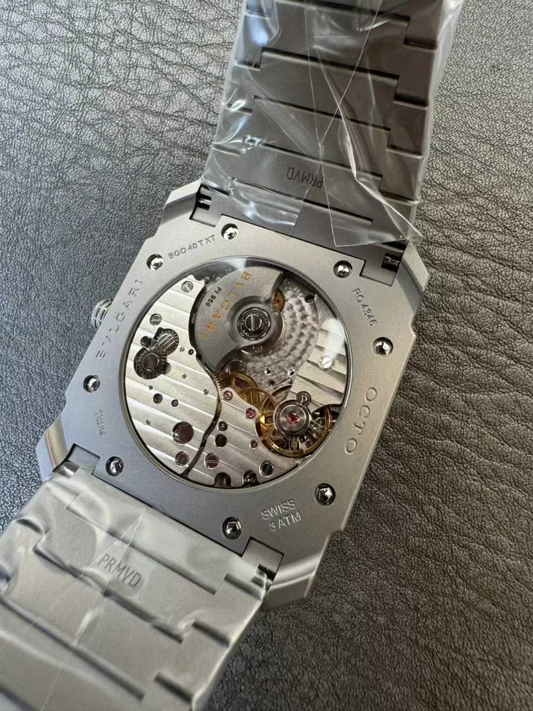 BVF宝格丽钛壳Octo Finissimo Titanuim Gray Dial  Bracelet Asian Micro Rotor Movement