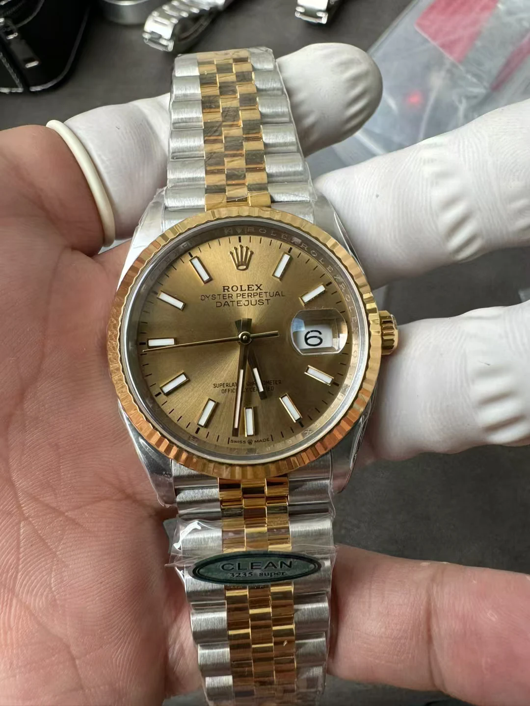 Clean间金日志DateJust 36mm 126233 904L Steel YG Sitck Dial SS/YG Jubilee