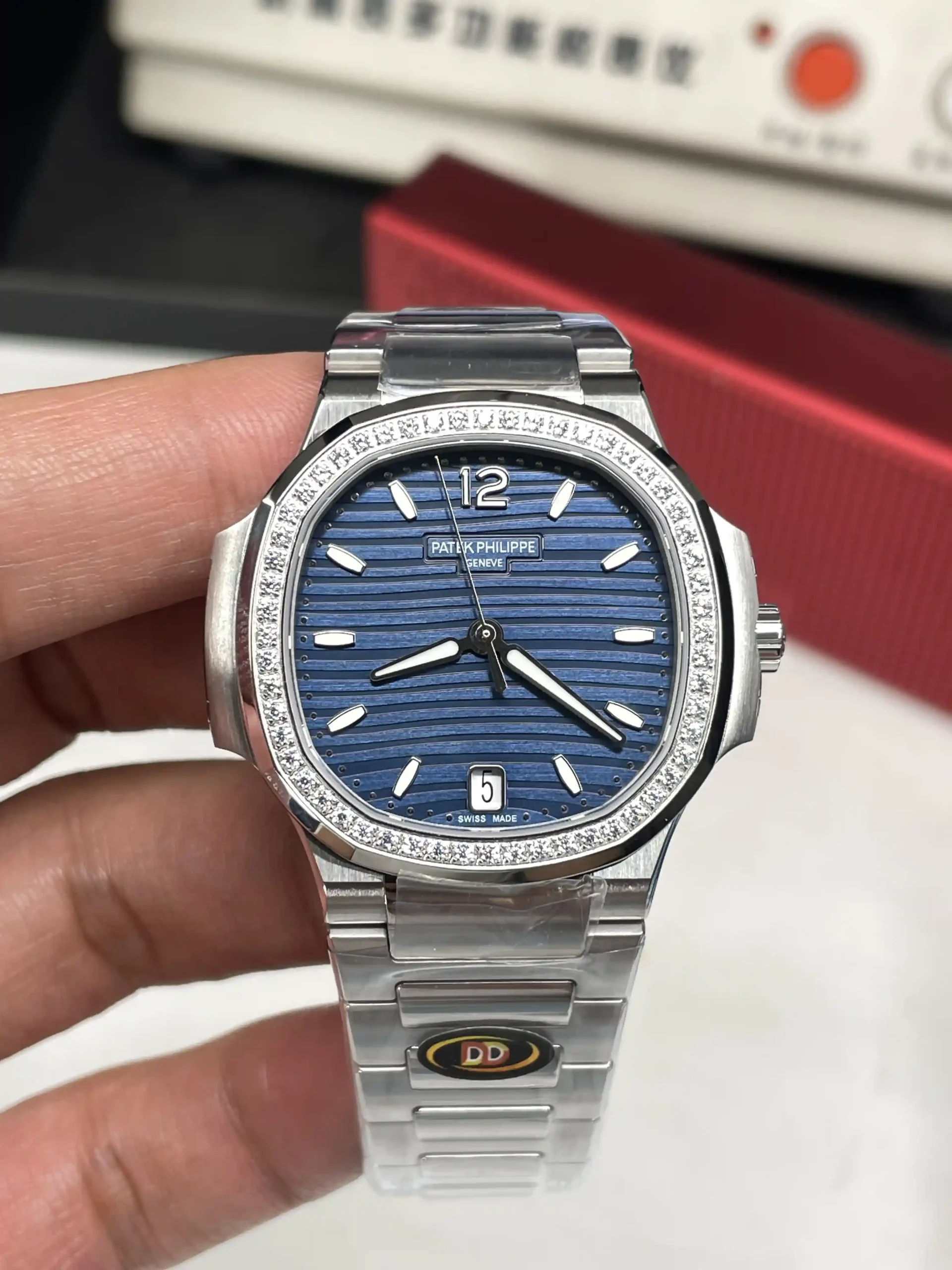 DDF Nautilus 7118 Ladies Blue Dial Diamonds Bezel DD324 Super Clone