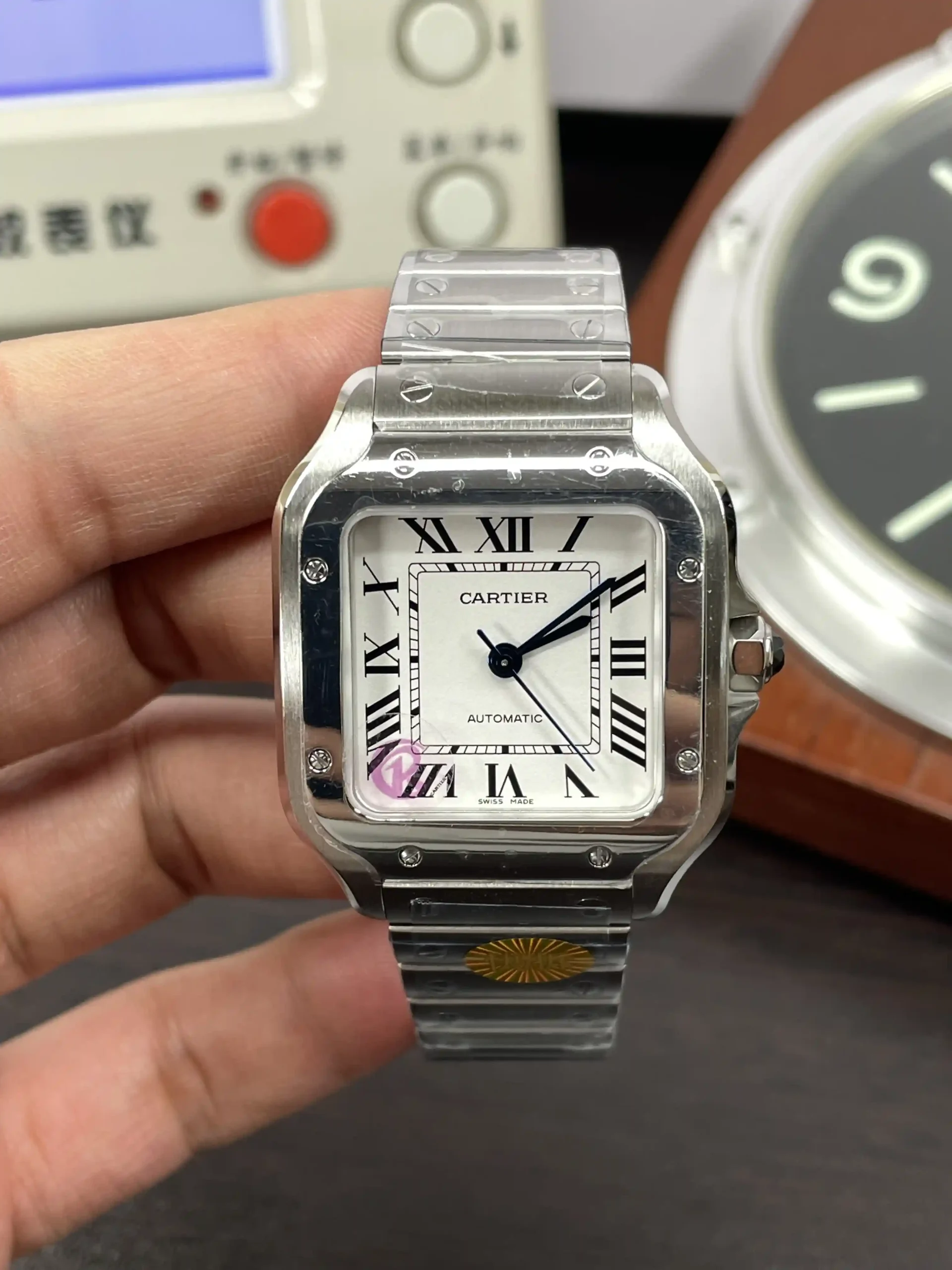 CRF Santos de Cartier 35mm White Dial SmartLinks