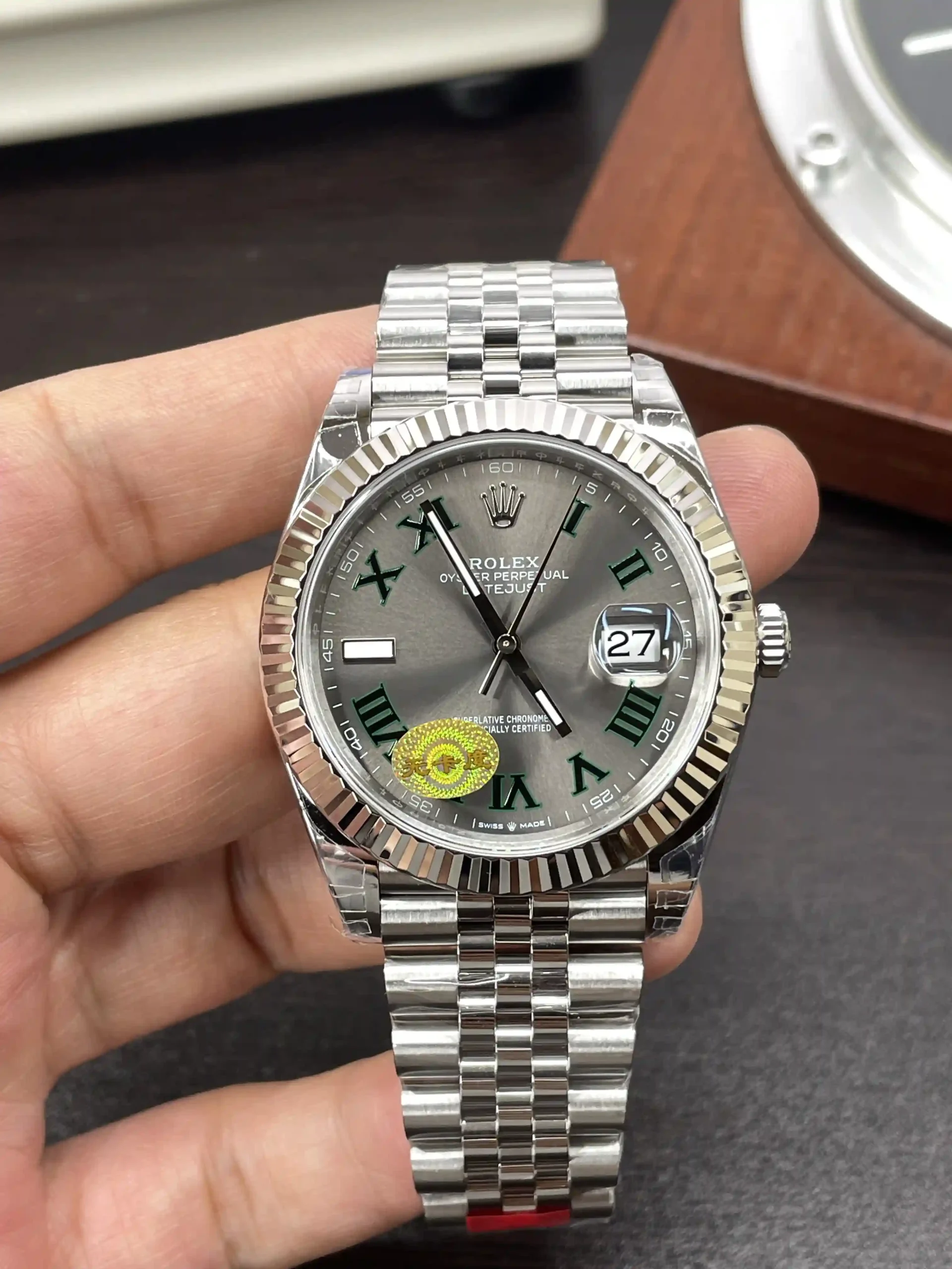 VSF无卡度DateJust 41mm 126334 Gray Dial Green Roman Jubilee Bracelet V2s Free Sprung